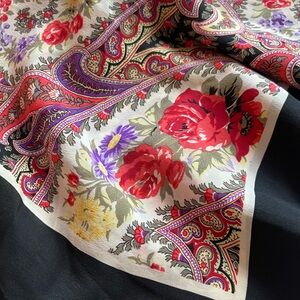 Albert Nipon vintage Multicolor Floral Paisley Scarf roses red purple black
